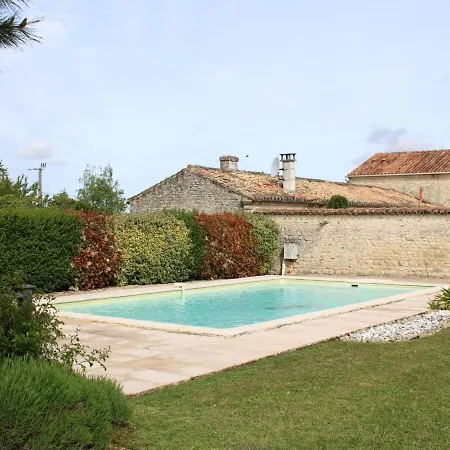 Semesterbostad Saint-saturnin, 4 Pieces, 6 Personnes - Fr-1-653-222 Saint-Saturnin (Charente)
